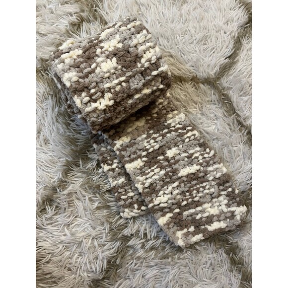 Cozy Handknit Mottled Scarf in Brown & White - Picture 9 of 10